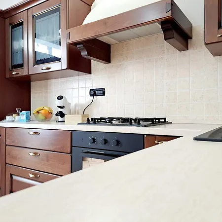 Holiday home Anninnia - Ghiiarza *