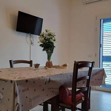 Anninnia - Ghiiarza Holiday home *